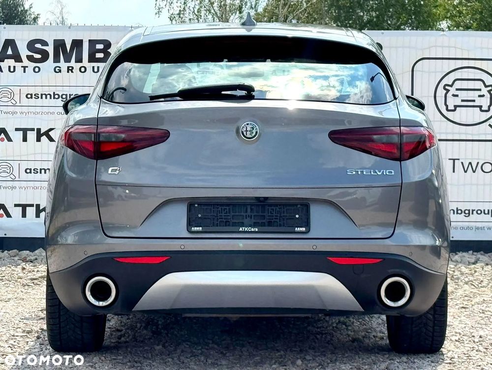 Alfa Romeo Stelvio 2.0 Turbo Executive Q4 - 7