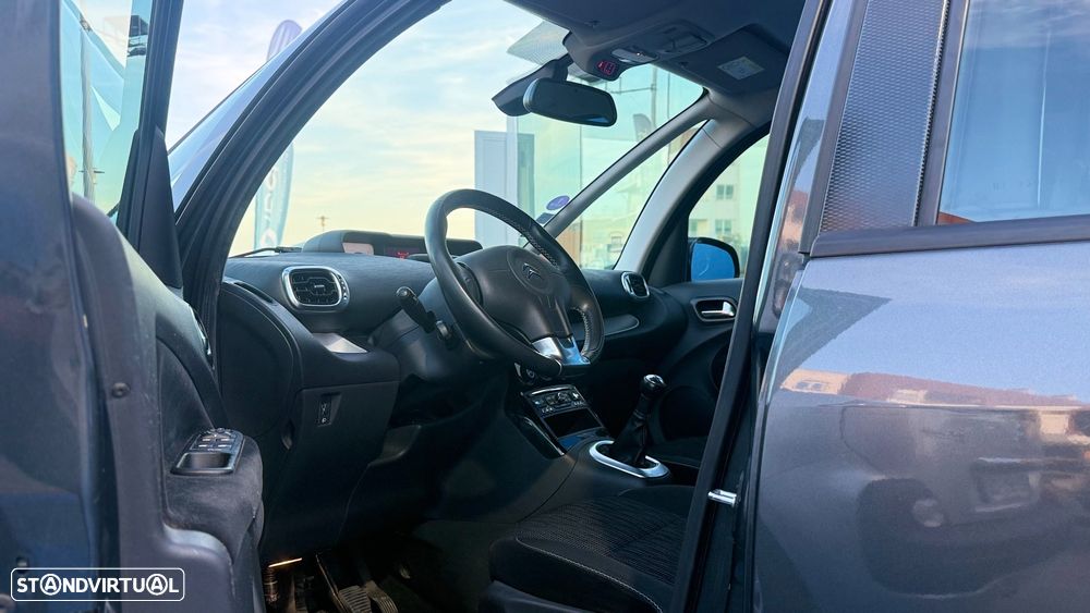Citroën C3 Picasso PureTech Exclusive - 3