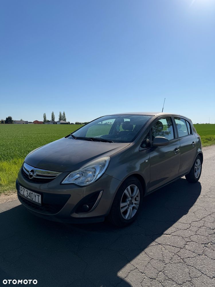 Opel Corsa 1.2 16V 111 - 1