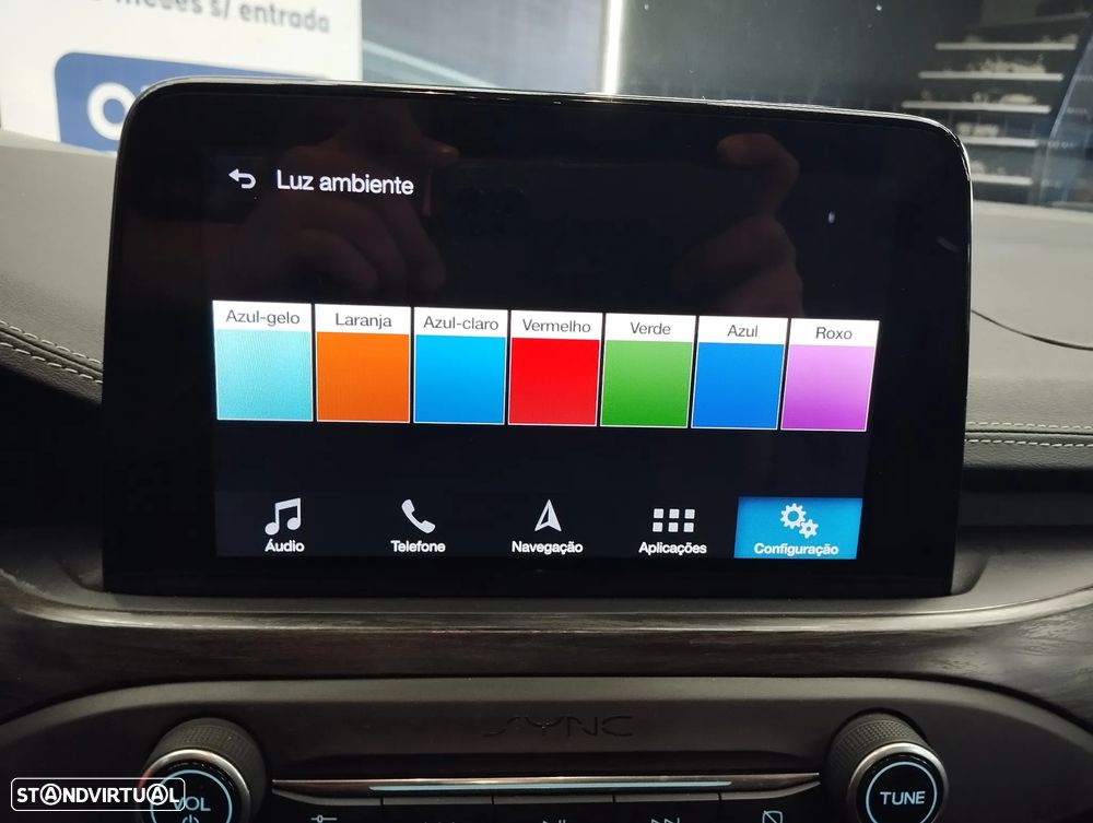 Ford Focus SW 1.0 EcoBoost Vignale - 36