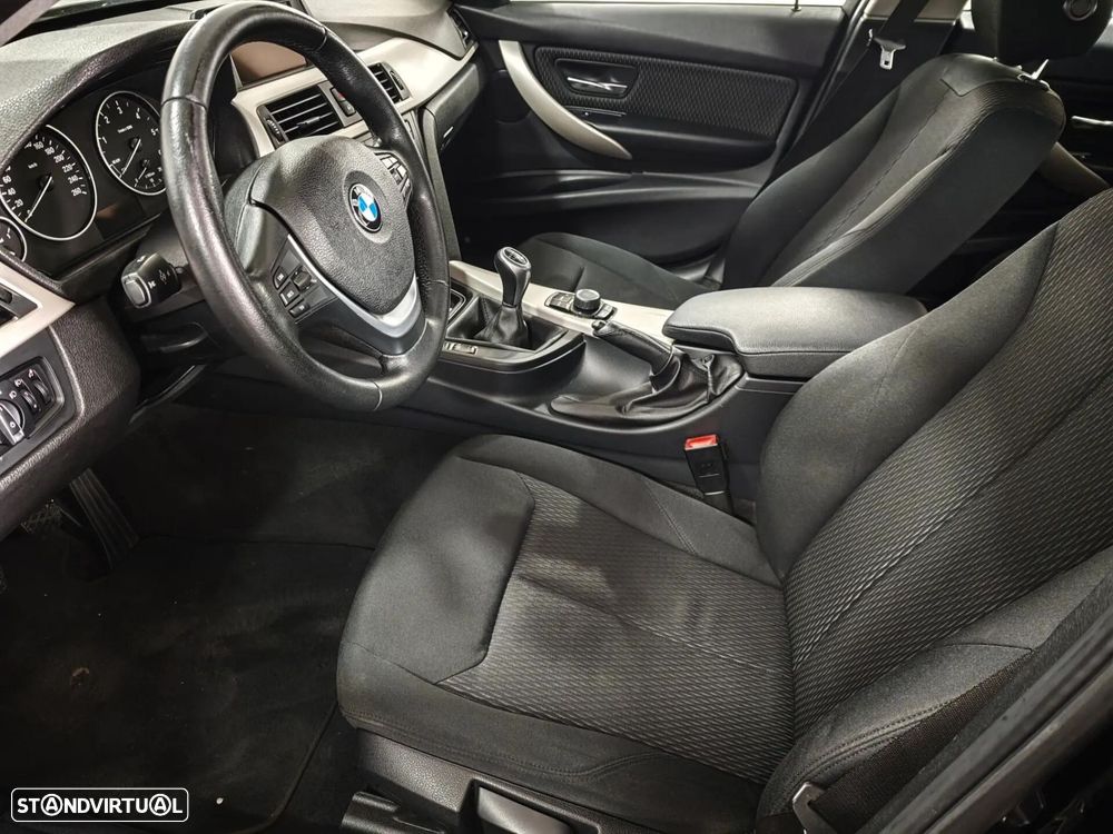 BMW 316 d - 16