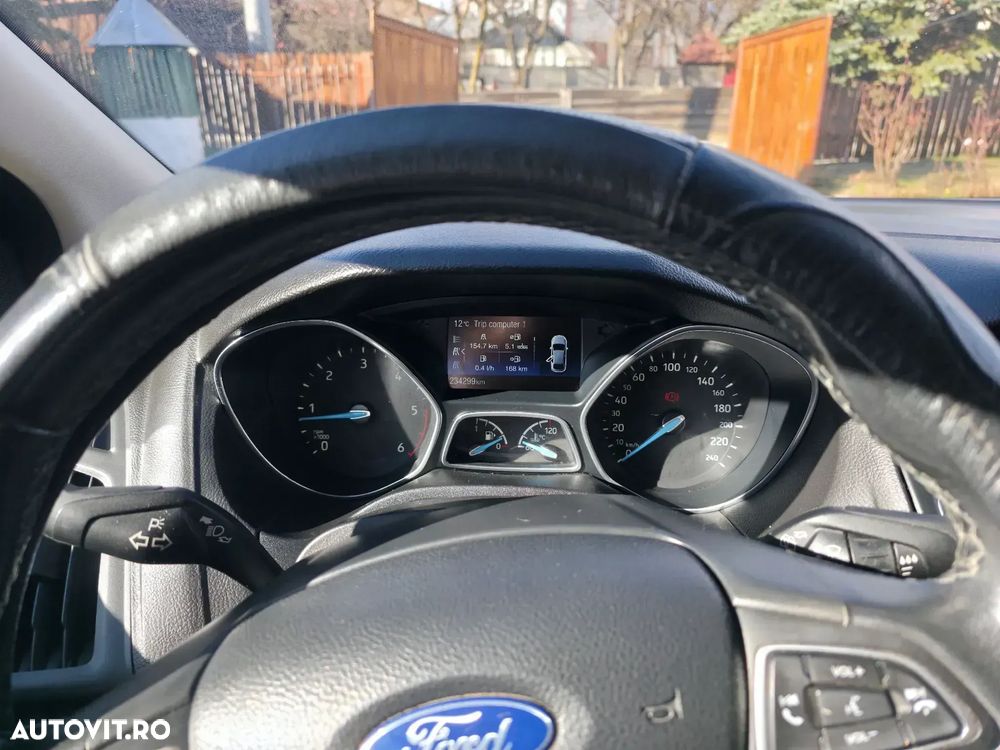 Ford Focus 1.5 TDCi ECOnetic 88g Start-Stopp-System Business - 6