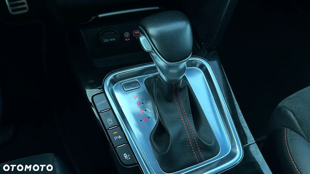 Kia ProCeed - 33