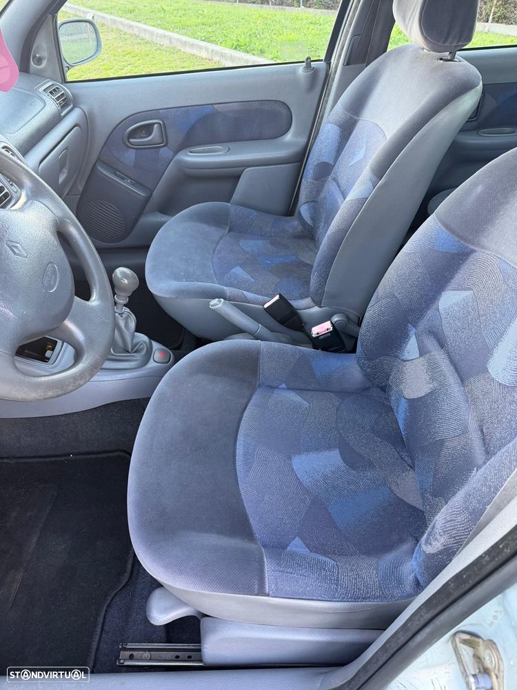 Renault Clio 1.2 - 7