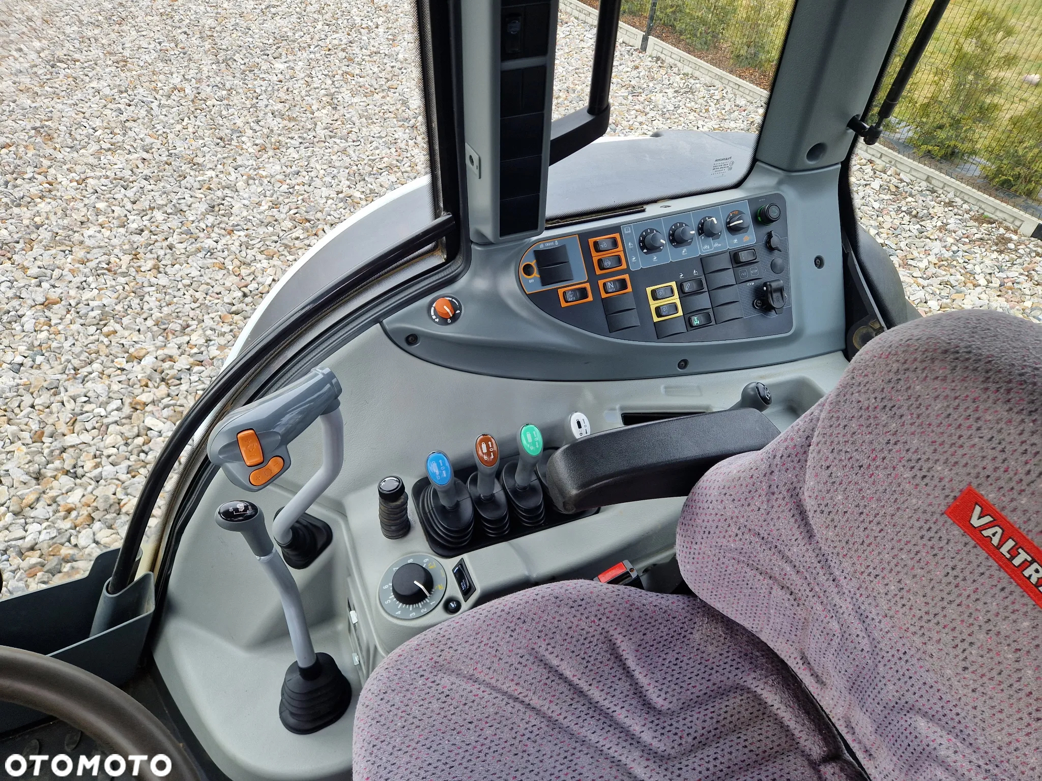 Valtra N103.4 HiTech 5 - 10