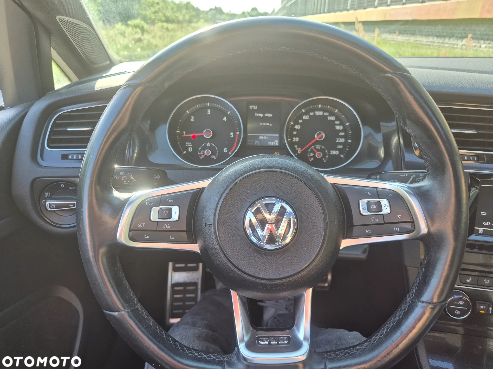 Volkswagen Golf VII 2.0 TDI BMT GTD - 13