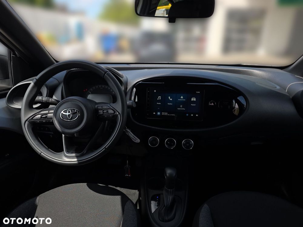 Toyota Aygo X - 11
