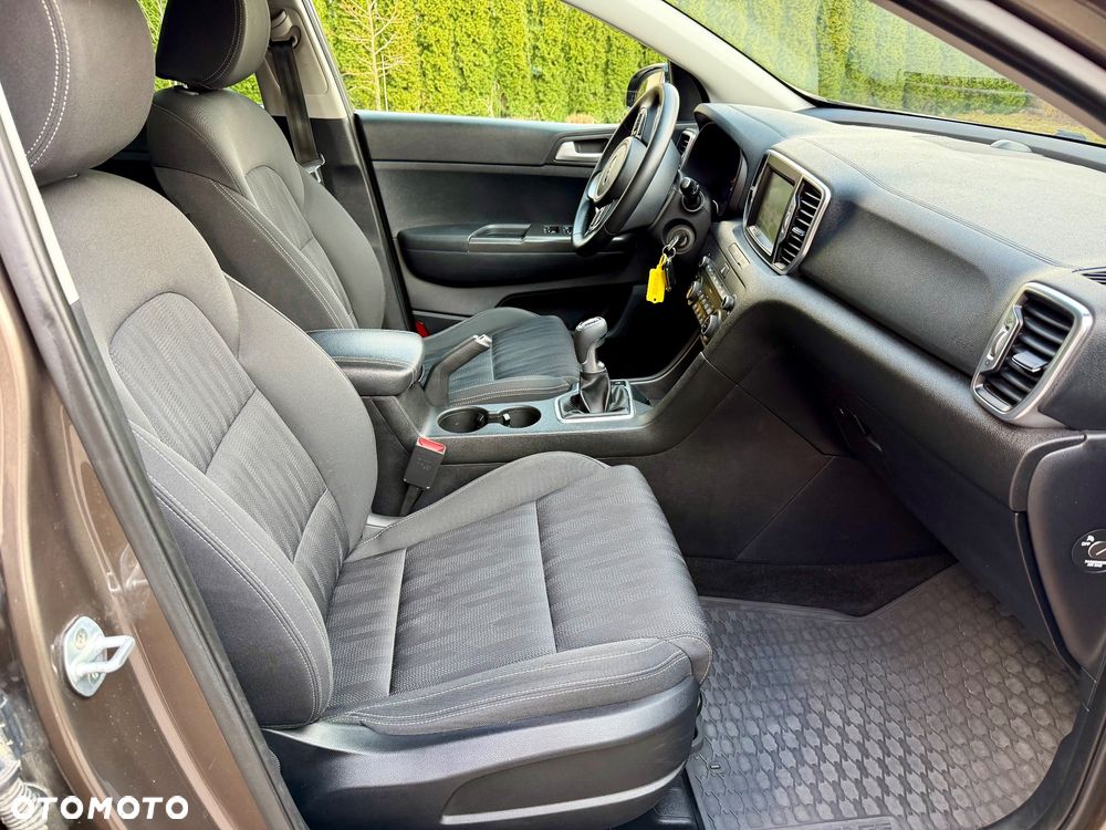 Kia Sportage 1.6 GDI L 2WD - 26