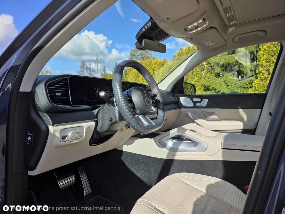 Mercedes-Benz GLS - 3