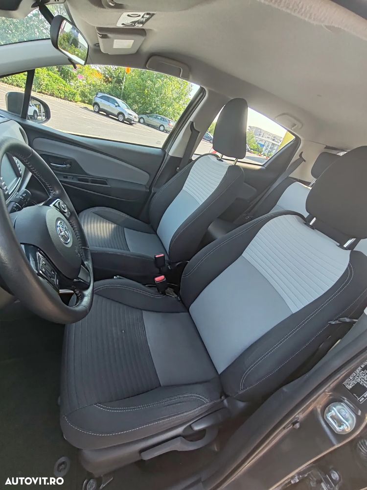 Toyota Yaris - 15