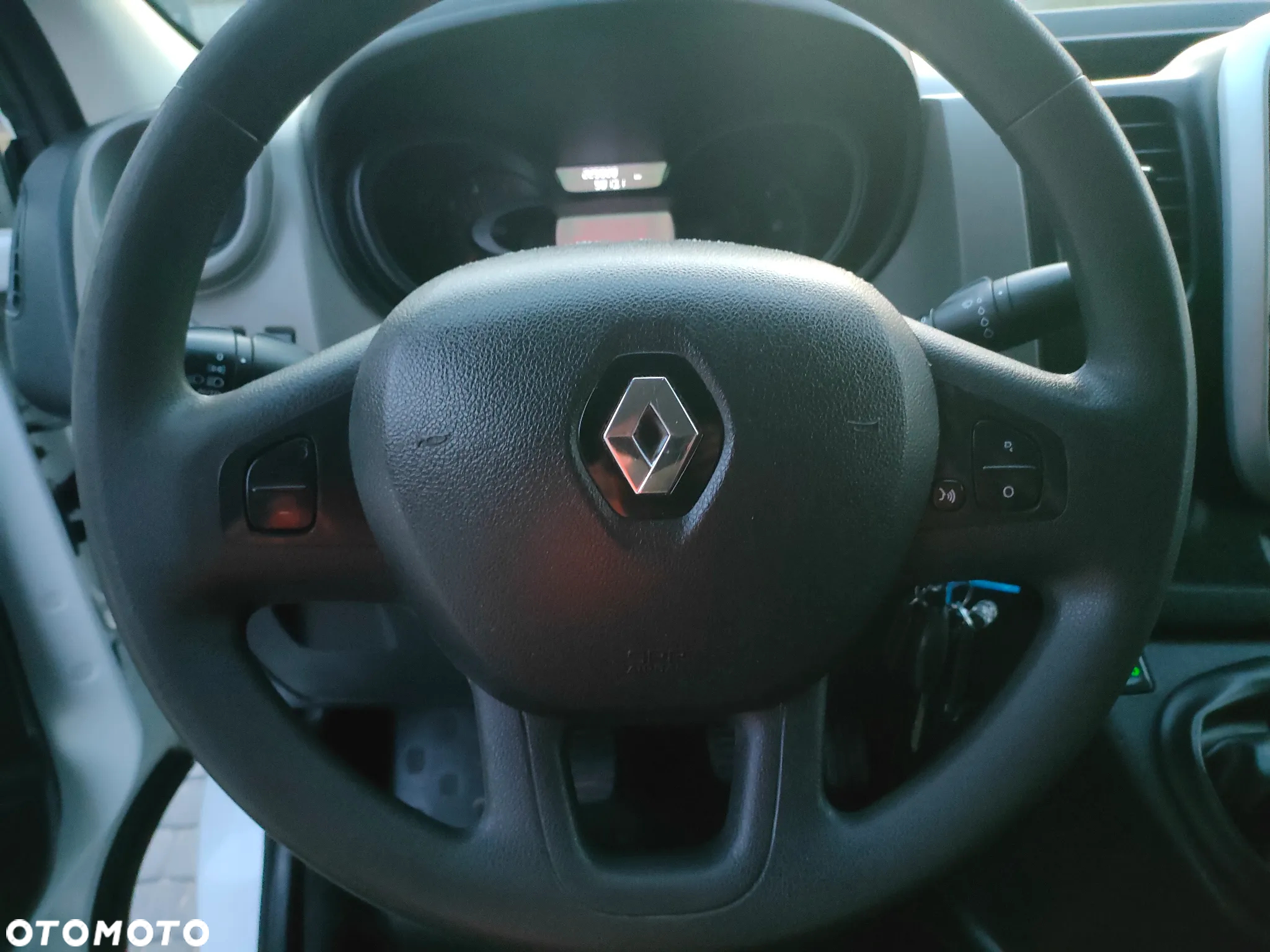 Renault TRAFIC 2017r 1,6 DCI 120 KM L1H1 EURO6 KLIMA - 15