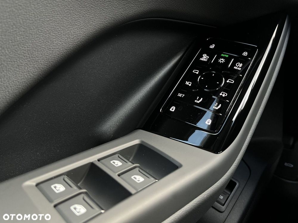 Audi Q6 e-tron - 37