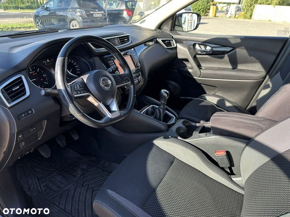 Nissan Qashqai 1.5 dCi N-Connecta - 16