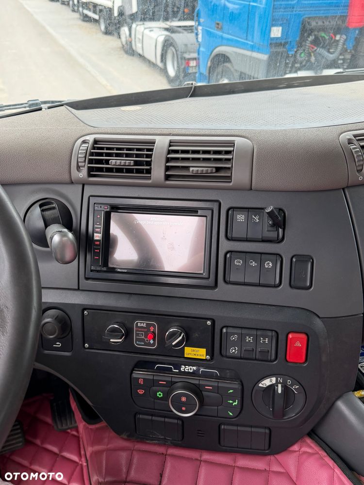 DAF CF 530 8X4 // SUPER STAN // SERWISOWANY // HYDROKLAPA - 17