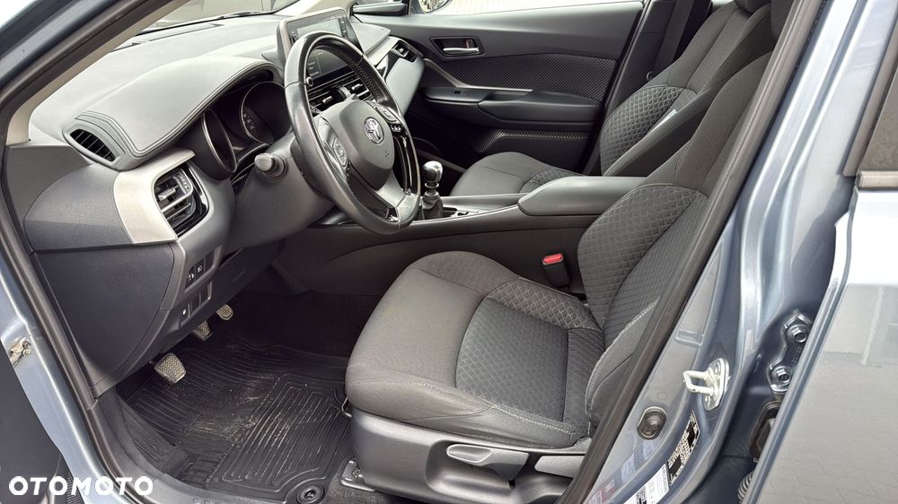 Toyota C-HR 1.2 T Comfort - 13