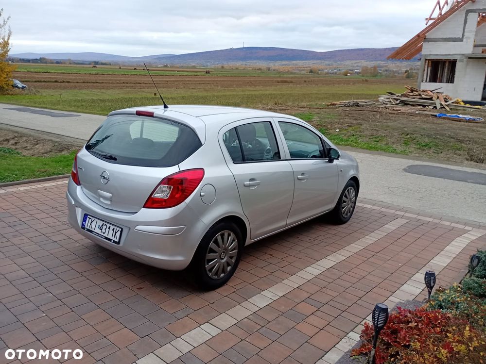 Opel Corsa - 11
