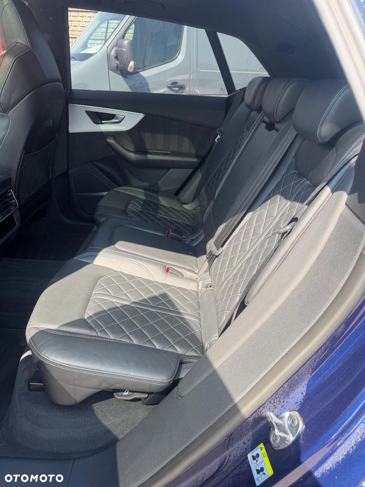 Audi Q8 50 TDI mHEV Quattro Tiptronic - 11
