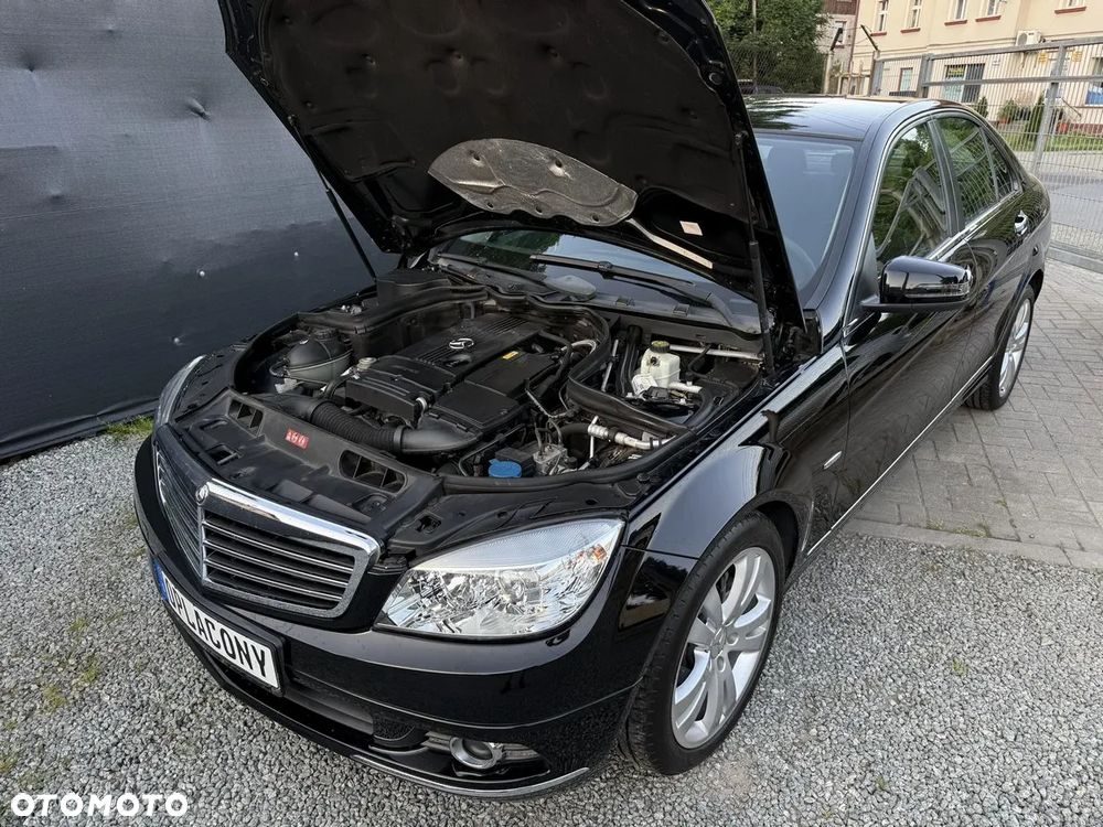 Mercedes-Benz Klasa C 180 K BlueEff Classic - 16