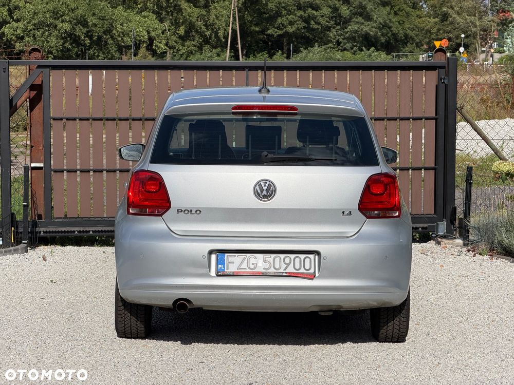 Volkswagen Polo 1.4 16V Comfortline DSG - 7