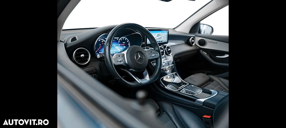 Mercedes-Benz GLC 300 4MATIC - 8