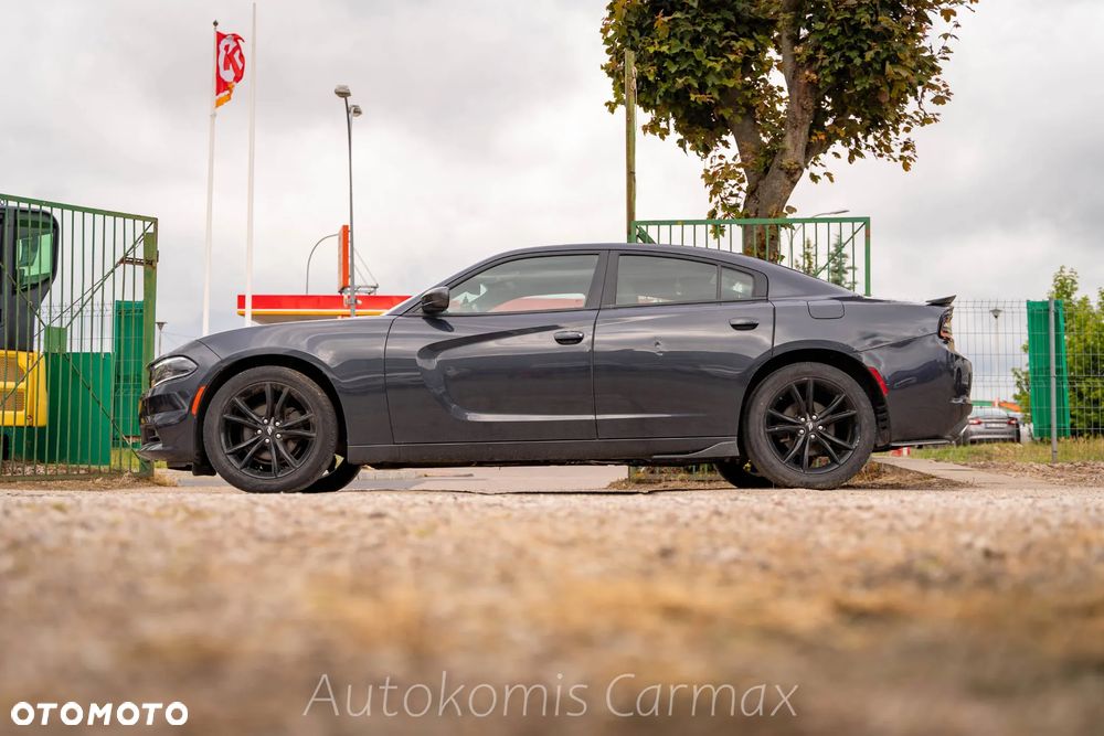 Dodge Charger - 6