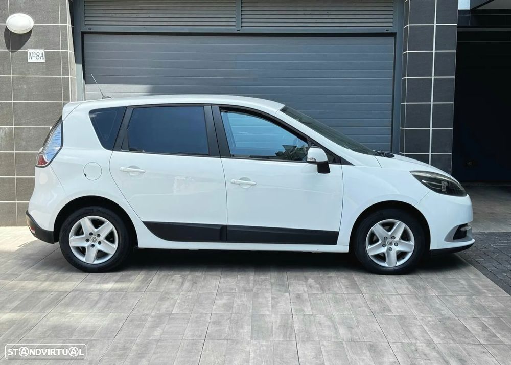 Renault Scénic dCi 110 LIMITED - 19