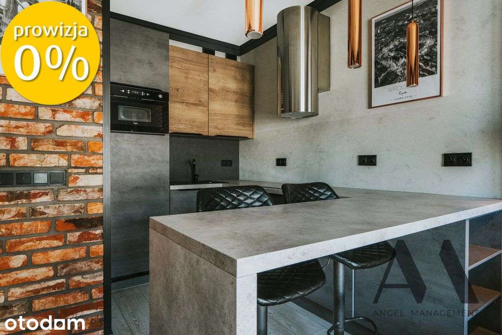 Studio z łóżkiem * Balkon * Klimatyzacja * Garaż