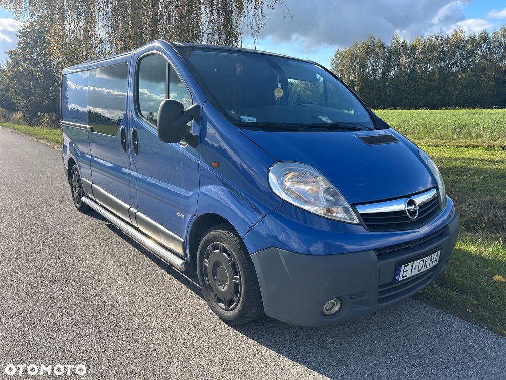 Opel Vivaro - 8
