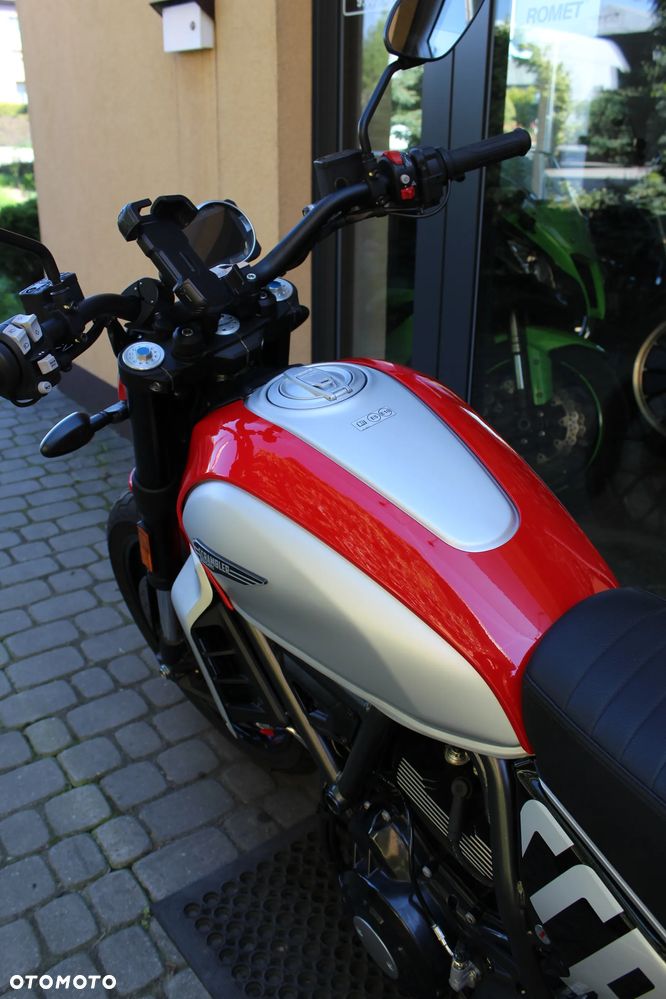Ducati Scrambler - 8