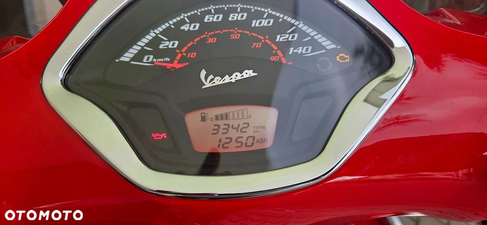 Vespa GTS - 5