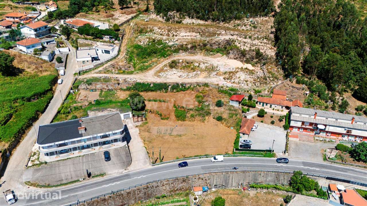 Terreno com projeto aprovado em Paredes - Grande imagem: 2/8