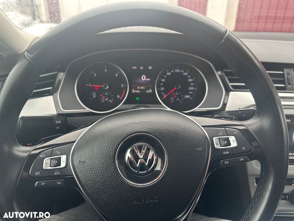Volkswagen Passat ver-2-0-tdi-dsg-comfortline - 9