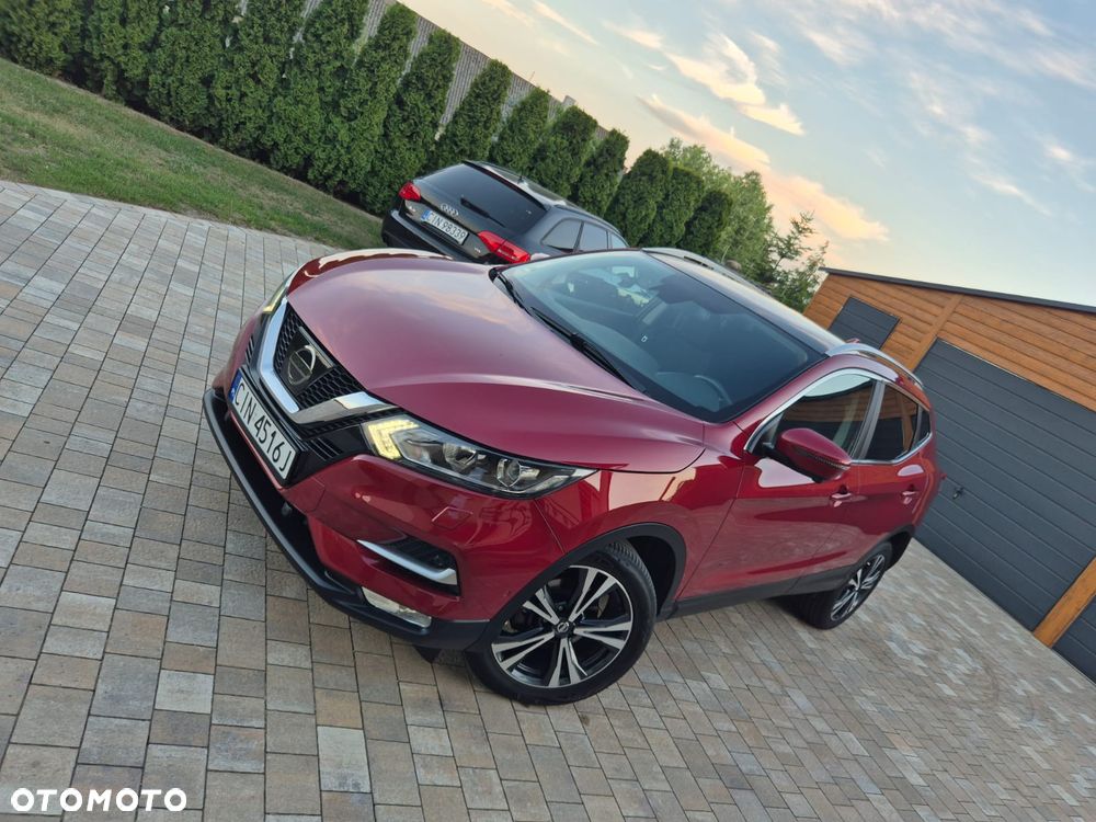 Nissan Qashqai 1.6 DIG-T N-Connecta - 2