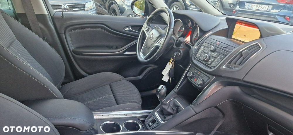 Opel Zafira - 21