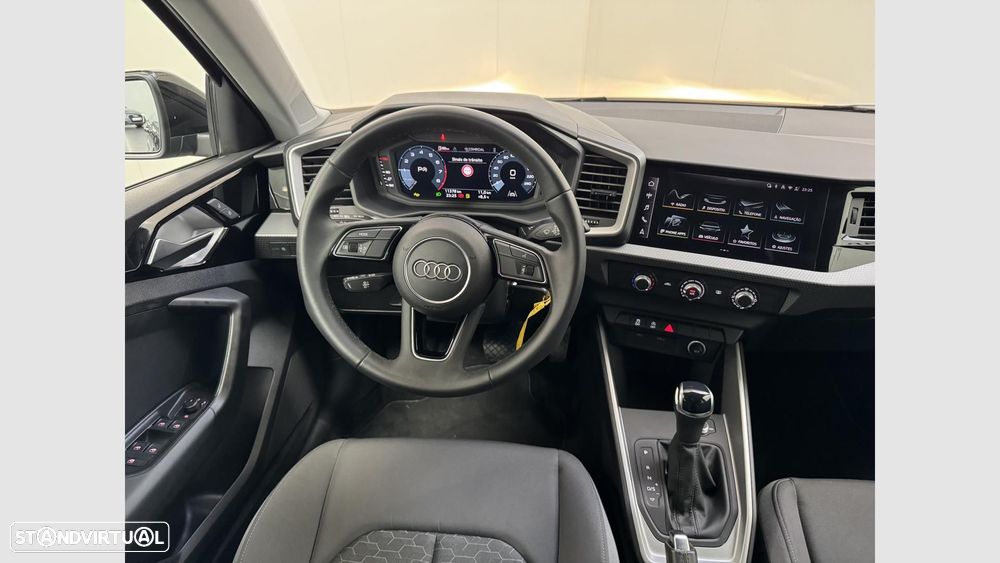 Audi A1 Sportback 30 TFSI Advanced S tronic - 12