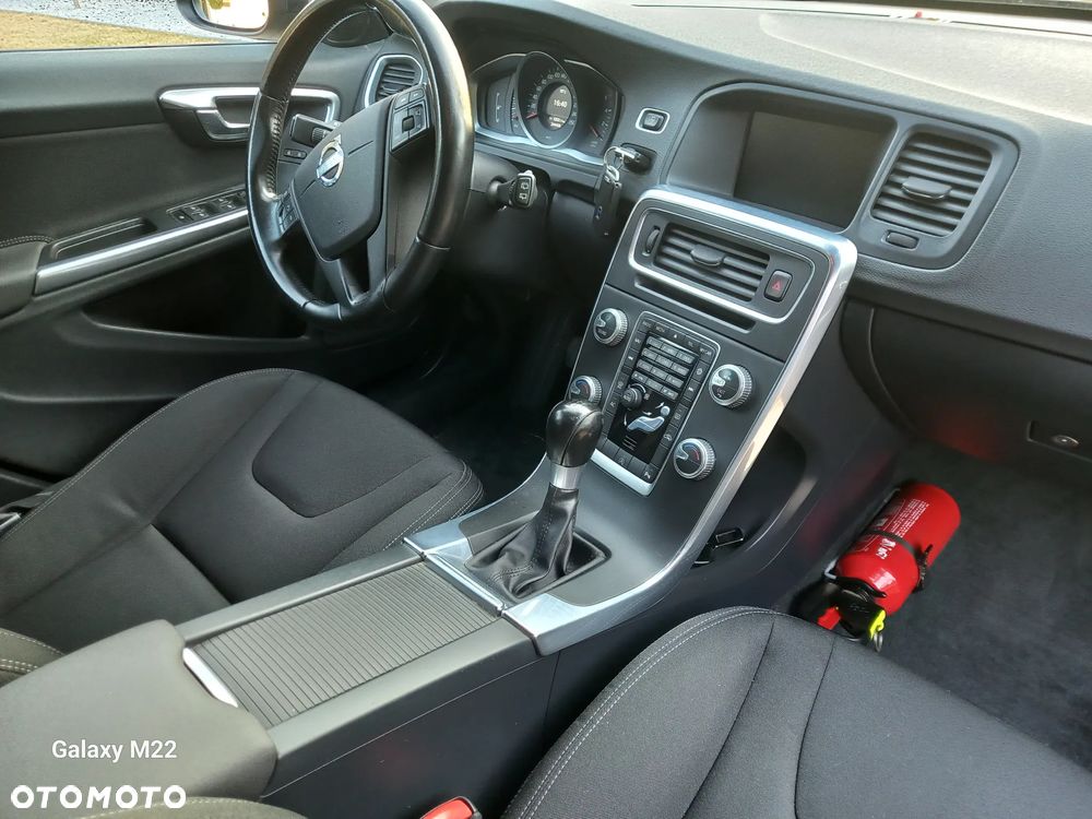 Volvo V60 DRIVe Kinetic - 12