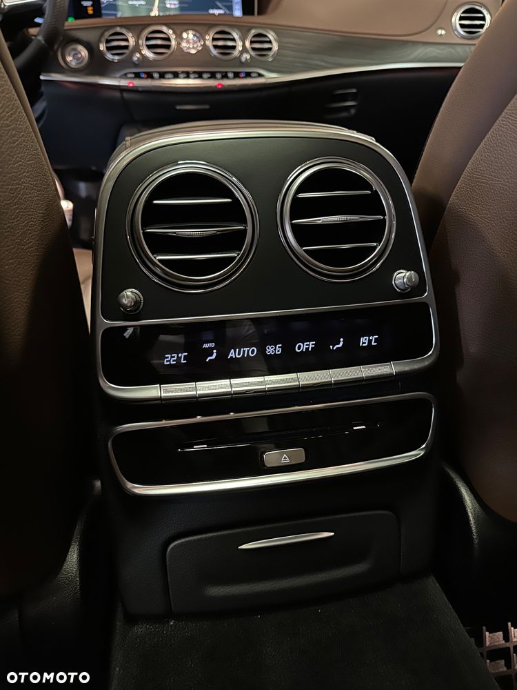 Mercedes-Benz Klasa S 400 d 4-Matic 9G-TRONIC - 24