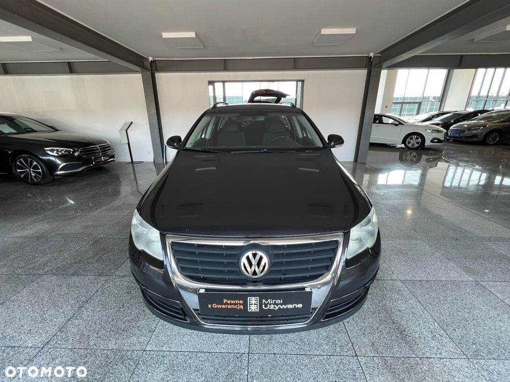 Volkswagen Passat 2.0 TDI Comfortline - 5