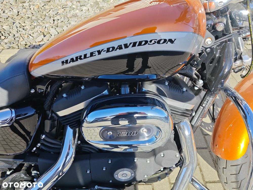 Harley-Davidson Sportster Custom 1200C - 5