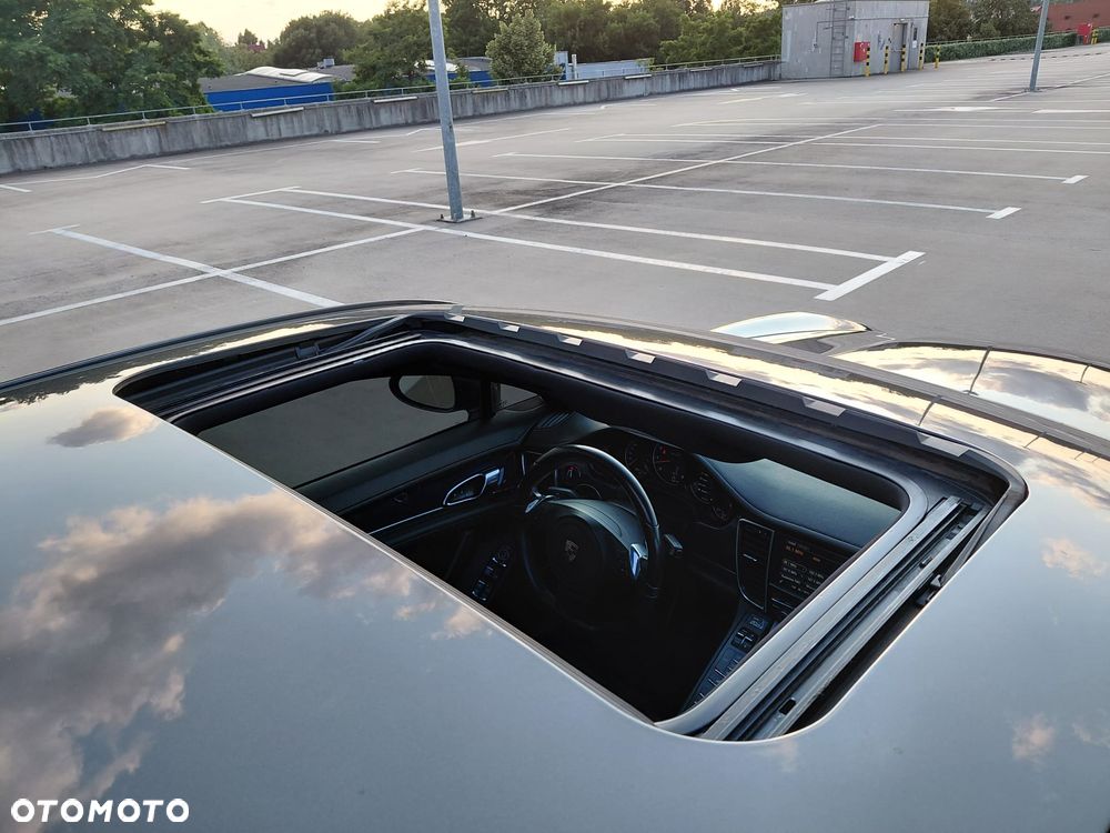 Porsche Panamera PDK Edition - 14