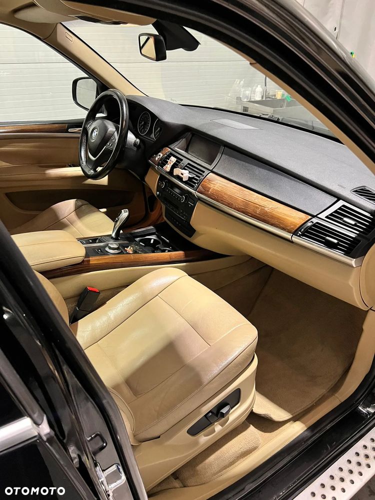 BMW X5 3.0sd - 13