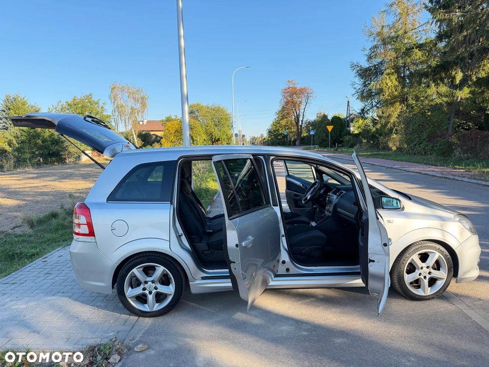Opel Zafira 1.7 CDTI Sport - 13