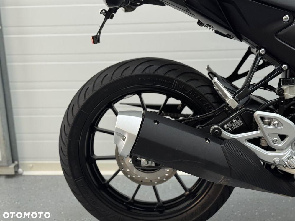 Yamaha MT - 6