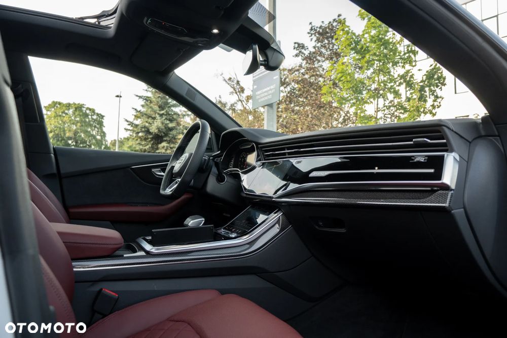 Audi SQ8 - 20