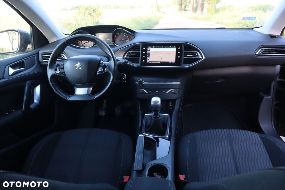 Peugeot 308 1.6 e-HDi Active S&S - 22