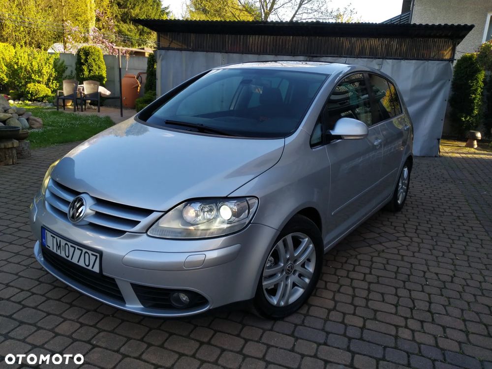 Volkswagen Golf Plus 2.0 TDI Goal - 16