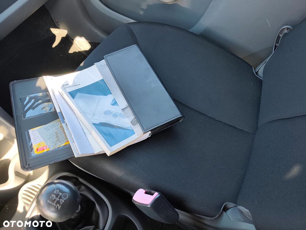 Toyota Aygo 1.0 VVT-i Luna EU5 - 22