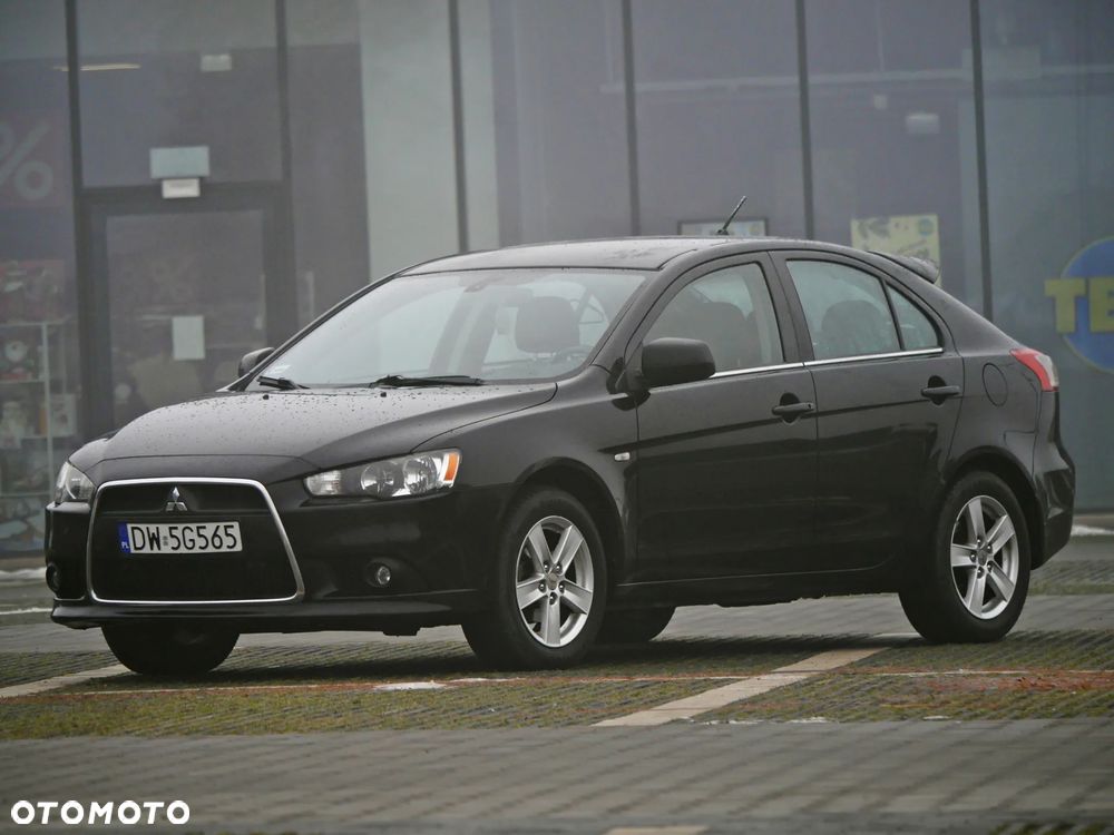 Mitsubishi Lancer - 9