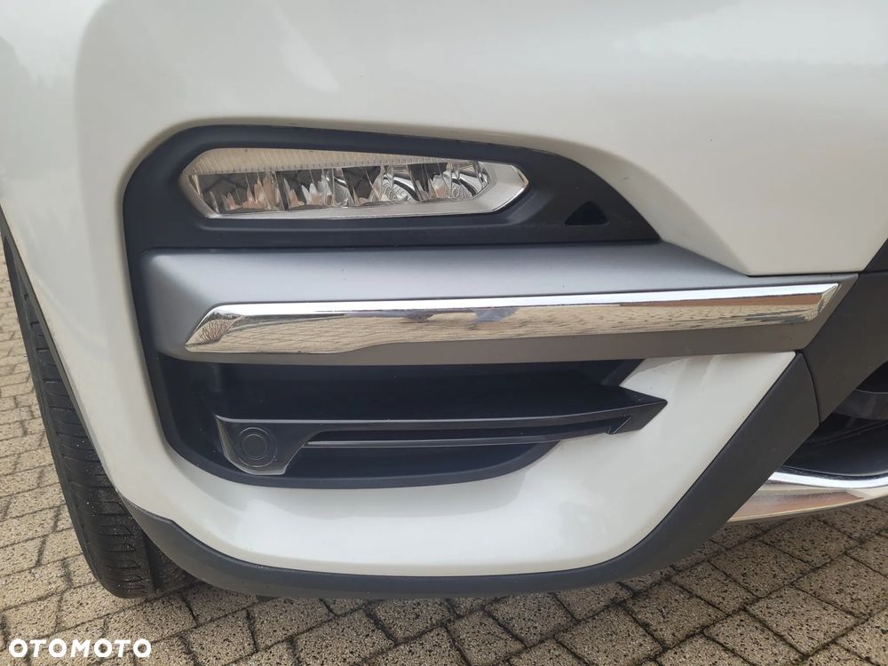 BMW X3 xDrive30i Luxury Line - 9