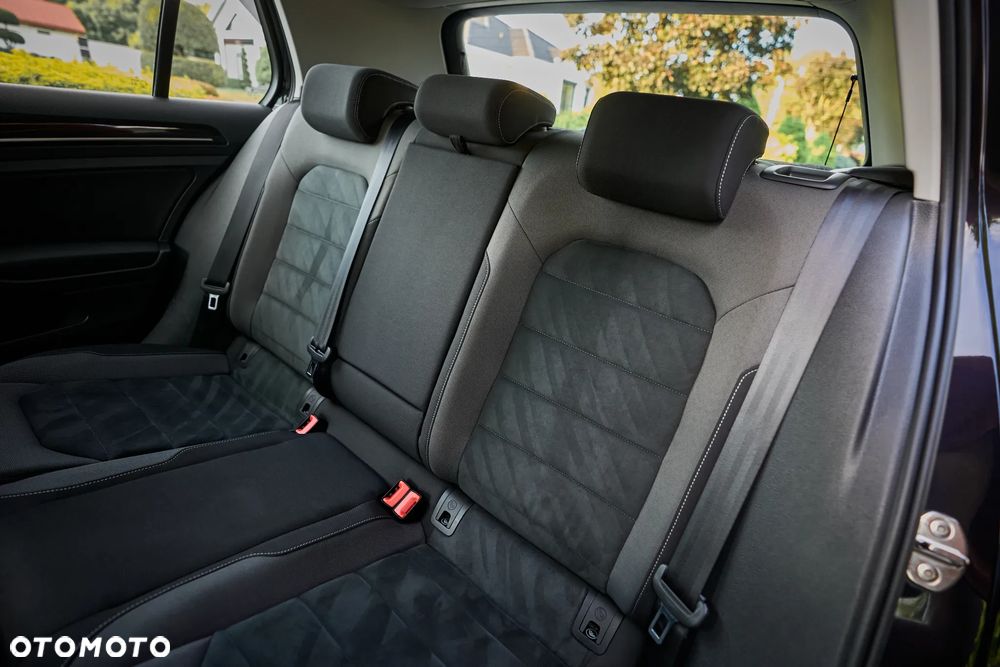 Volkswagen Golf 2.0 TDI BMT Highline DSG - 21